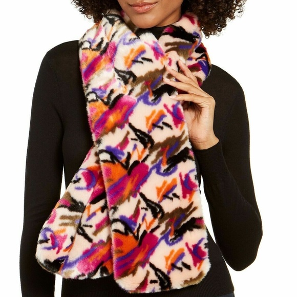 (NWT) UGG Women's Multi-Colored Fluffy SOFT Faux Fur Pull Through Scarf - Picture 1 of 9